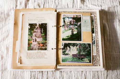 book-girly-inspiration-book-memories-photo-Favim.com-219969
